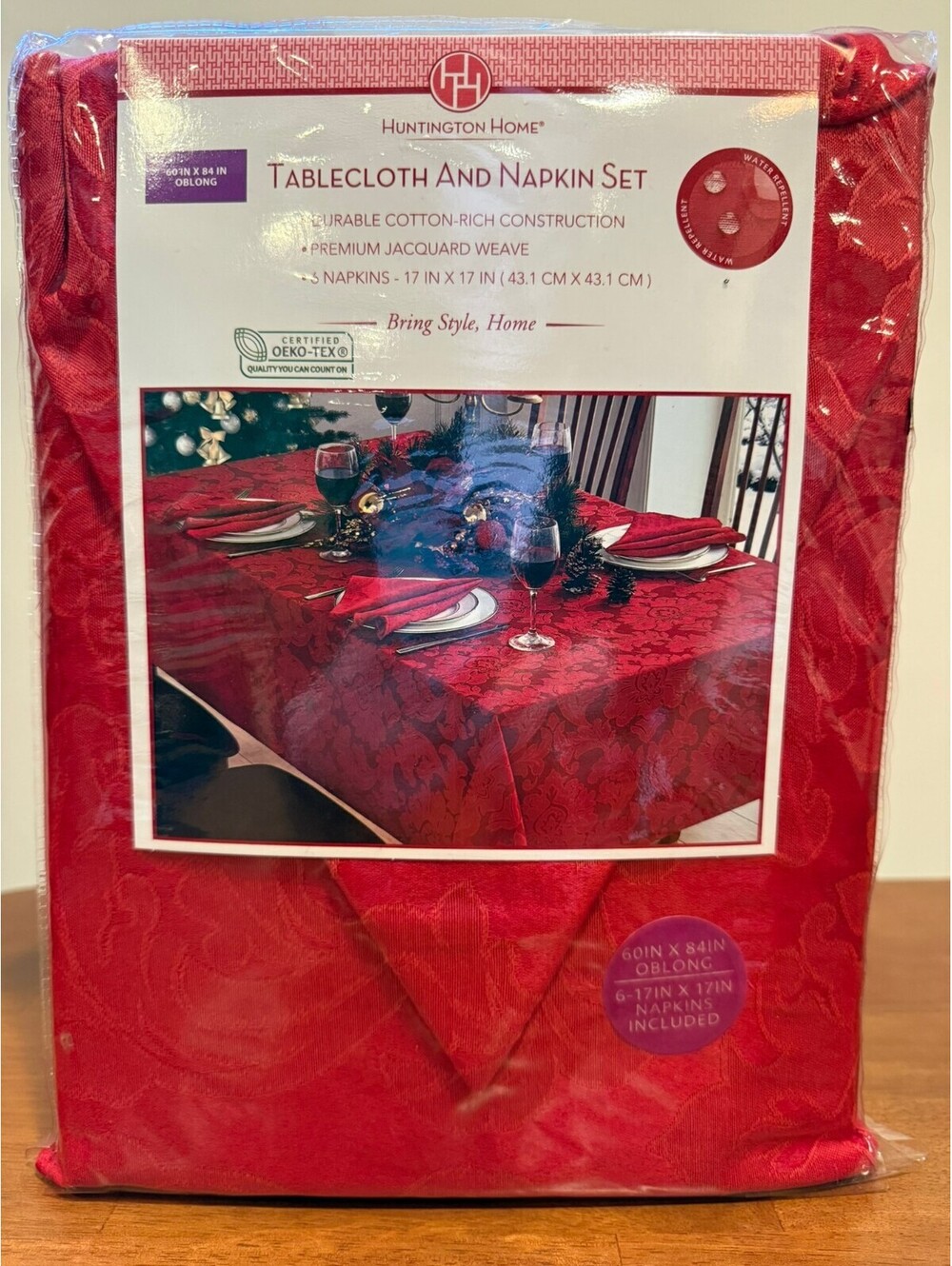 Huntington Home Red Tablecloth & Napkin Set NIP - Durable Cotton Blend Jacquard